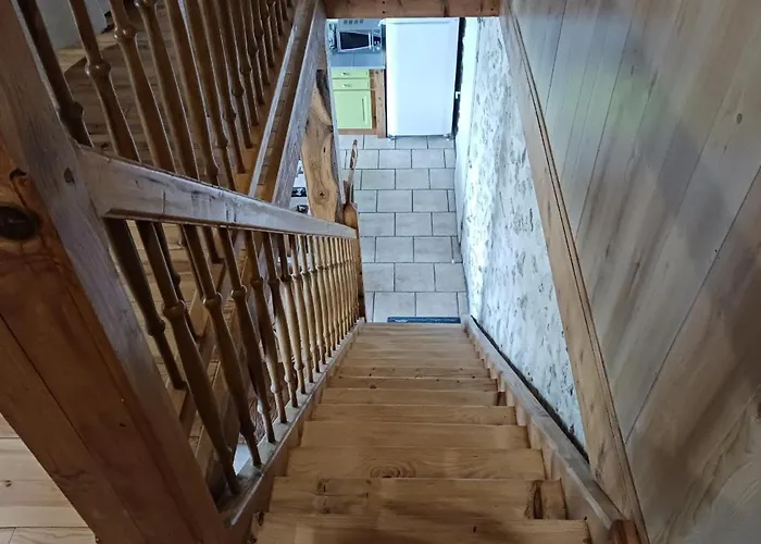 Les Glycines Saint-Pierre-de-Buzet